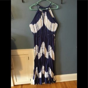 Tie dyed blue and white sleeveless dress.